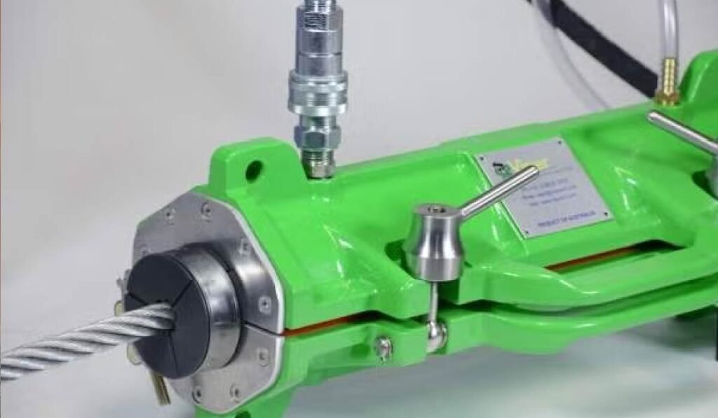 How Viper Wire Performs Under the Conditions That Break Conventional Rope
