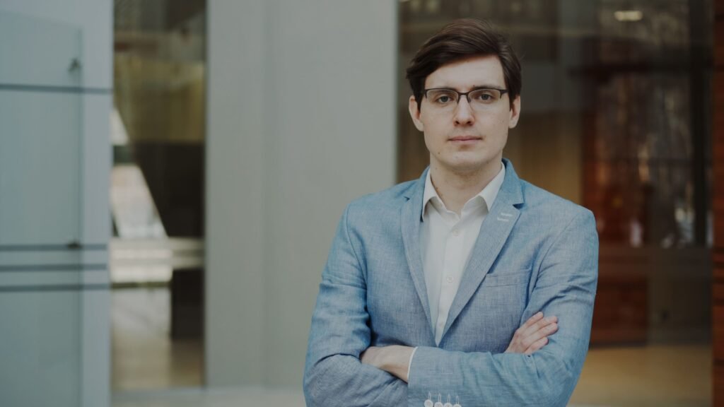 Professional Headshots Melbourne: The Shift Away From Formal Ties and Suits Toward Accessible Business Casual Staff Galleries